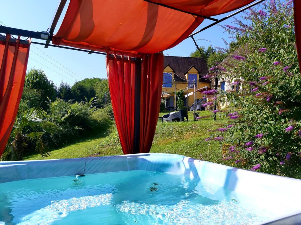 Bonbon Chambre D'Hotes Saint-Julien-de-Lampon Luaran gambar
